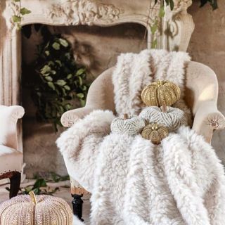 Jesenné novinky Blanc Mariclò 🍂🎃 Vítame september, ktorý sa spája nielen s príchodom jesene ale aj s naskladňovaním novej...